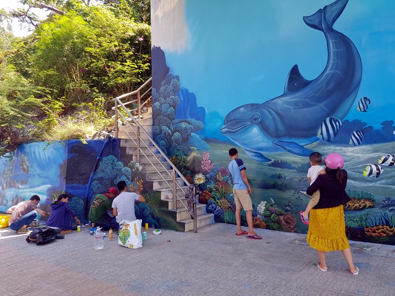 Dự án vẽ tranh tường khu phố tại cầu Phong Châu Tp Nha Trang